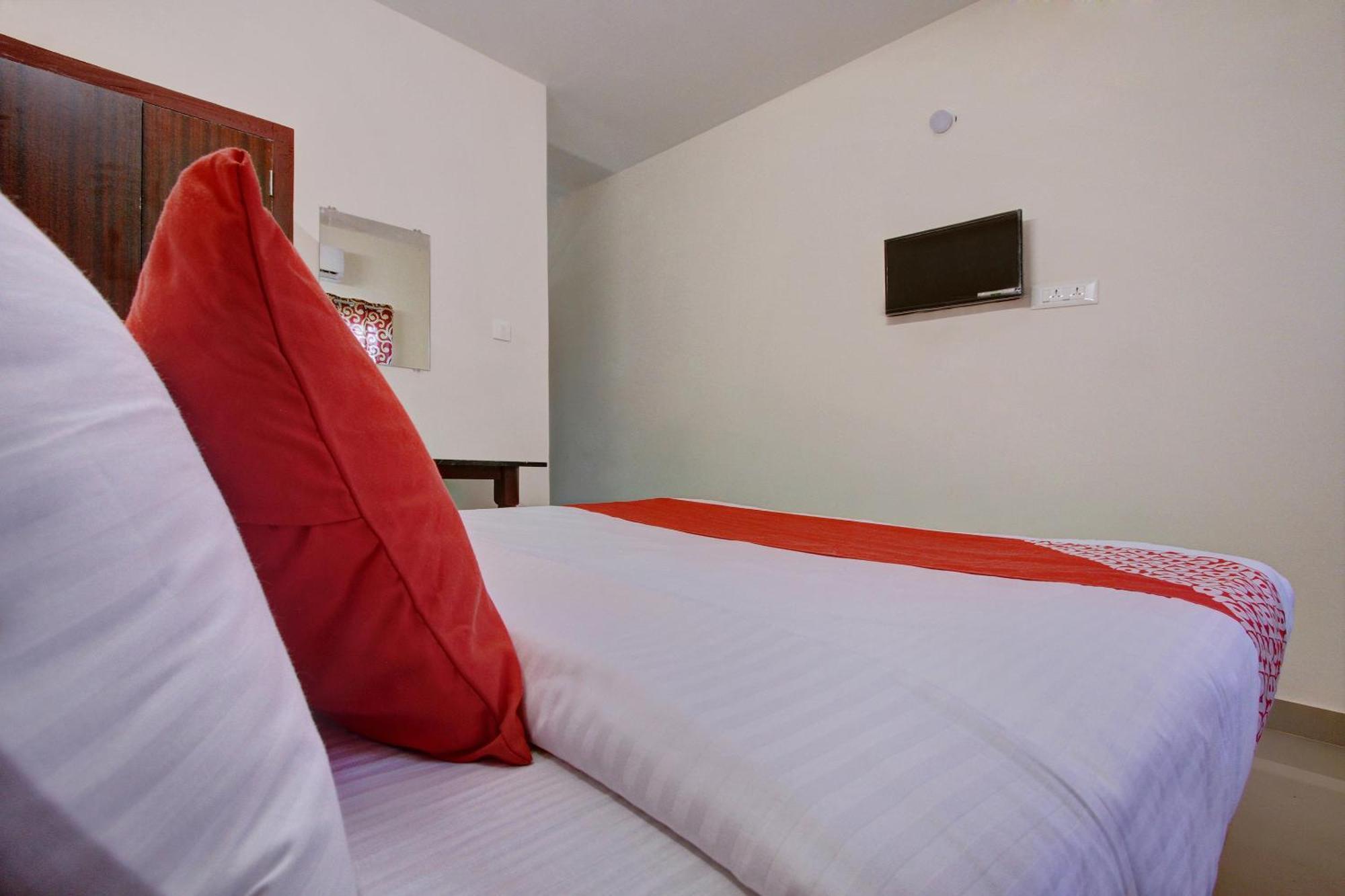 Hotel O Century Park Kāsaragod Zewnętrze zdjęcie
